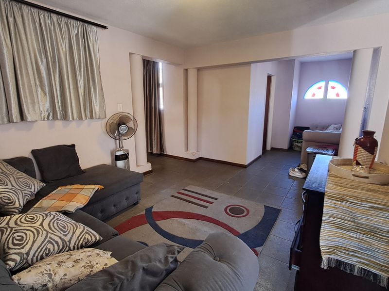 Step Up to Exceptional – Double-Story Luxury in Every Detail - Photo 6