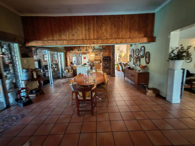 3 Bedroom House for Sale in Sasolburg Ext 11 - Photo 3