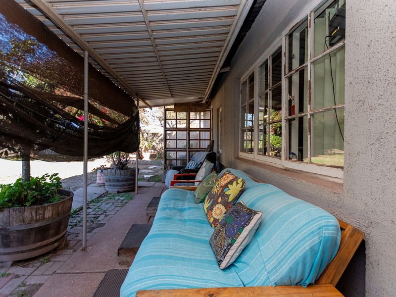Charming Century-Old Home with Unique Character and Business Potential - Photo 4