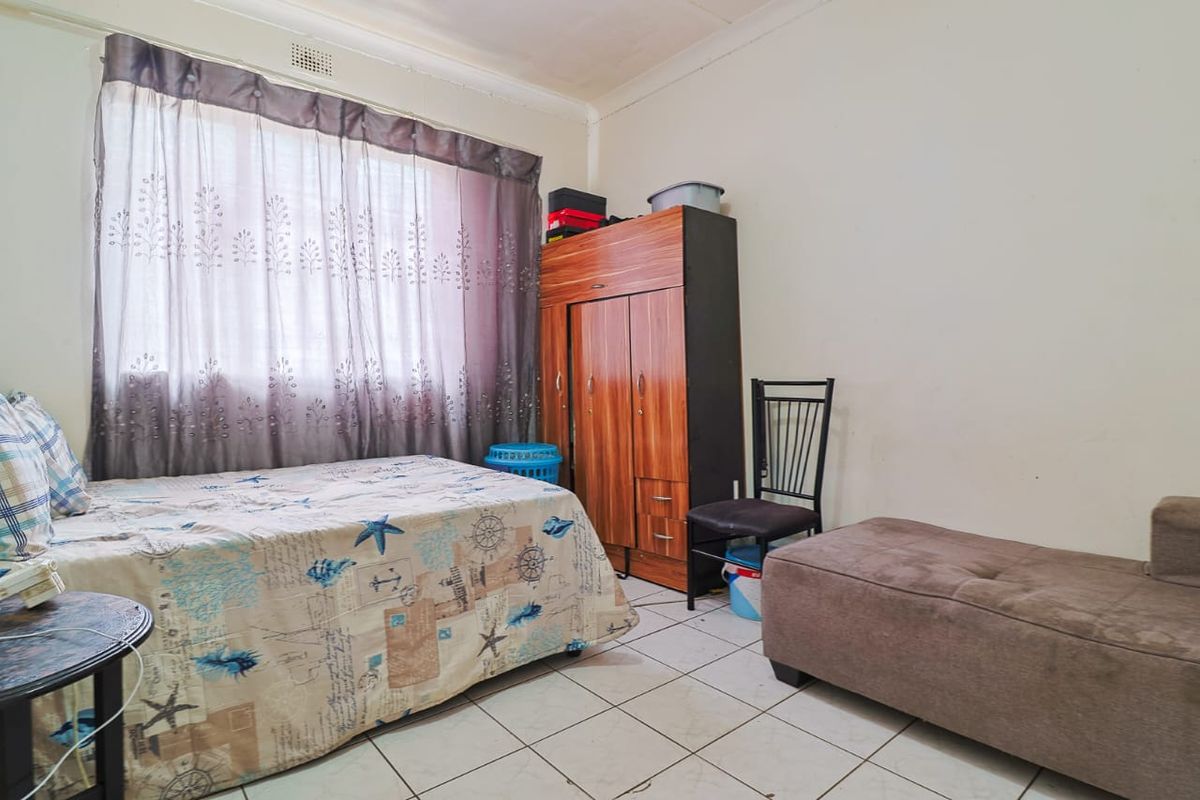 13 bedroom property for sale in Denver. - Photo 4