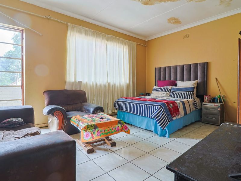 13 bedroom property for sale in Denver. - Photo 7