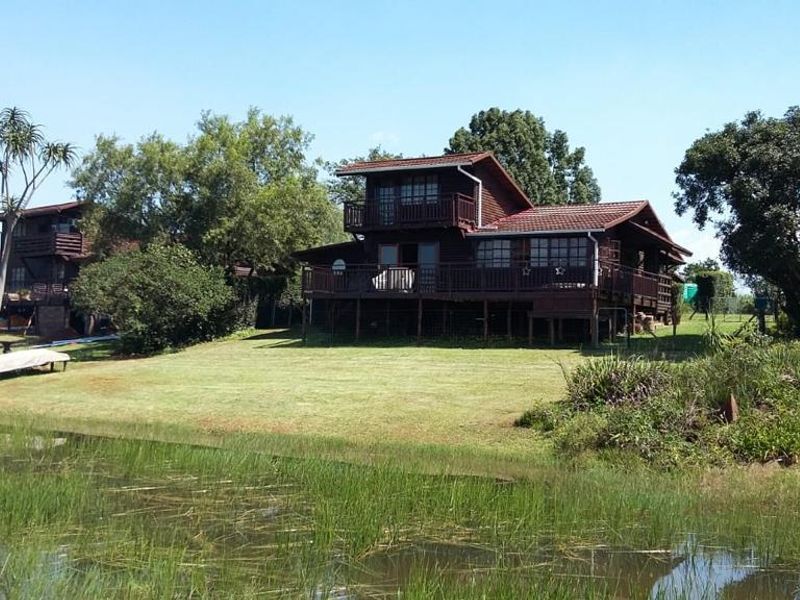 Living in the Peace of the Country - Photo 5