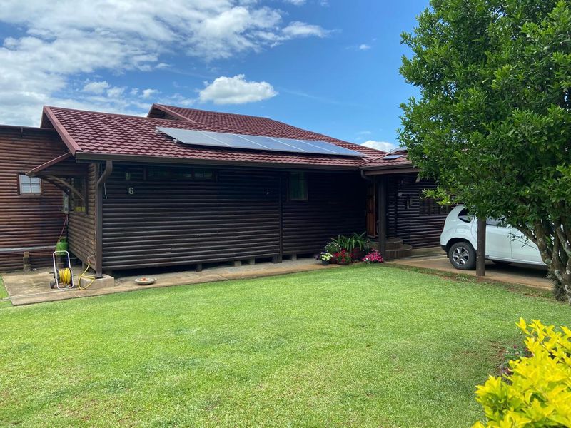 Living in the Peace of the Country - Photo 3