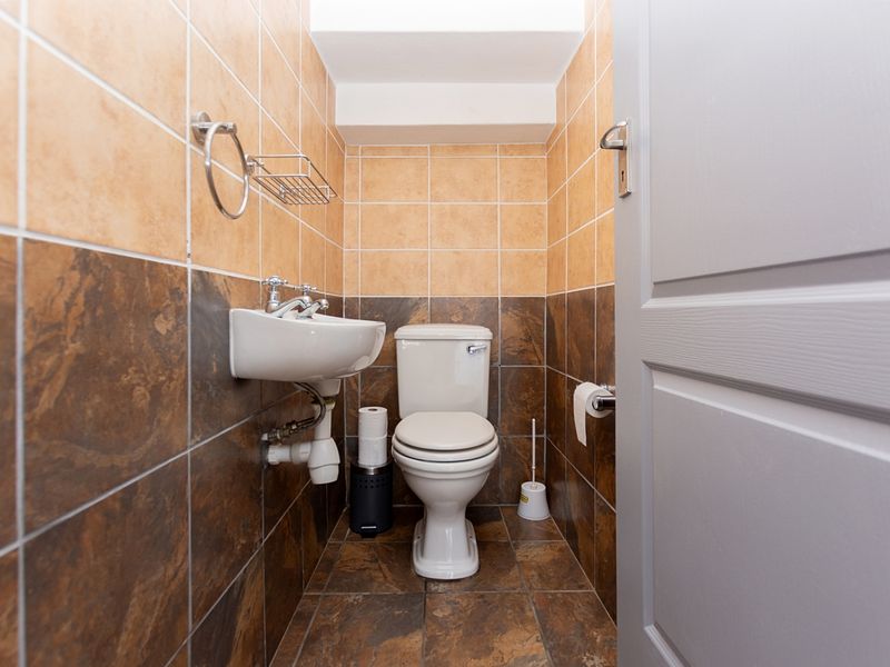 Family Home in Dwarskersbos – Just a Stone's Throw from the Beach - Photo 9