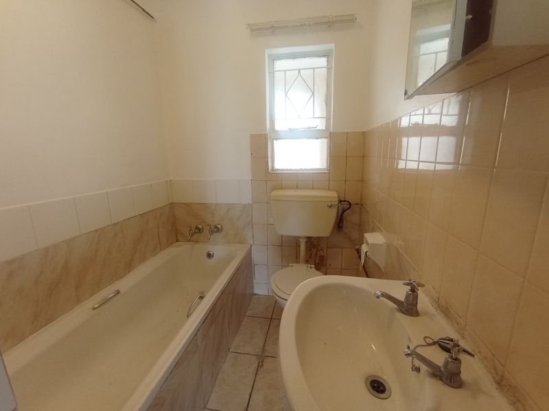2 bedroom Apartment in Florida - Photo 10