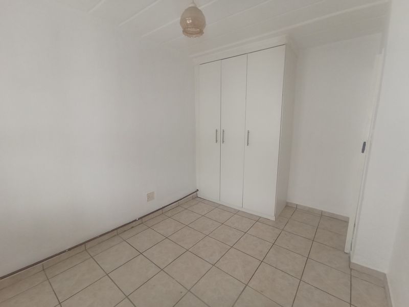 2 bedroom Apartment in Florida - Photo 9