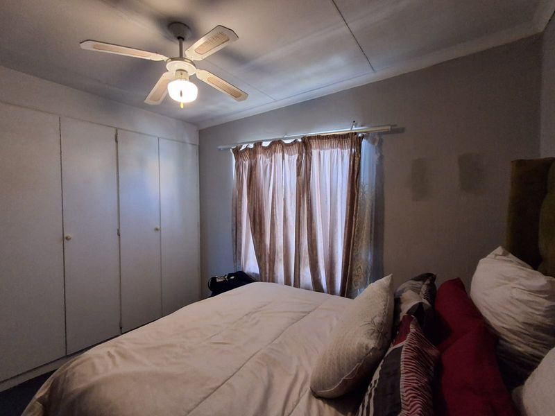 ACT FAST! The Perfect Strubensvallei Duplex – Must Sell This Week! - Photo 8