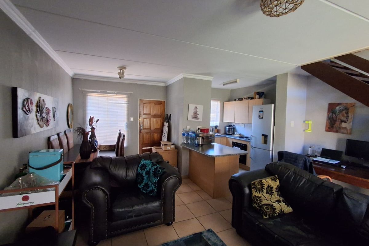 ACT FAST! The Perfect Strubensvallei Duplex – Must Sell This Week! - Photo 5