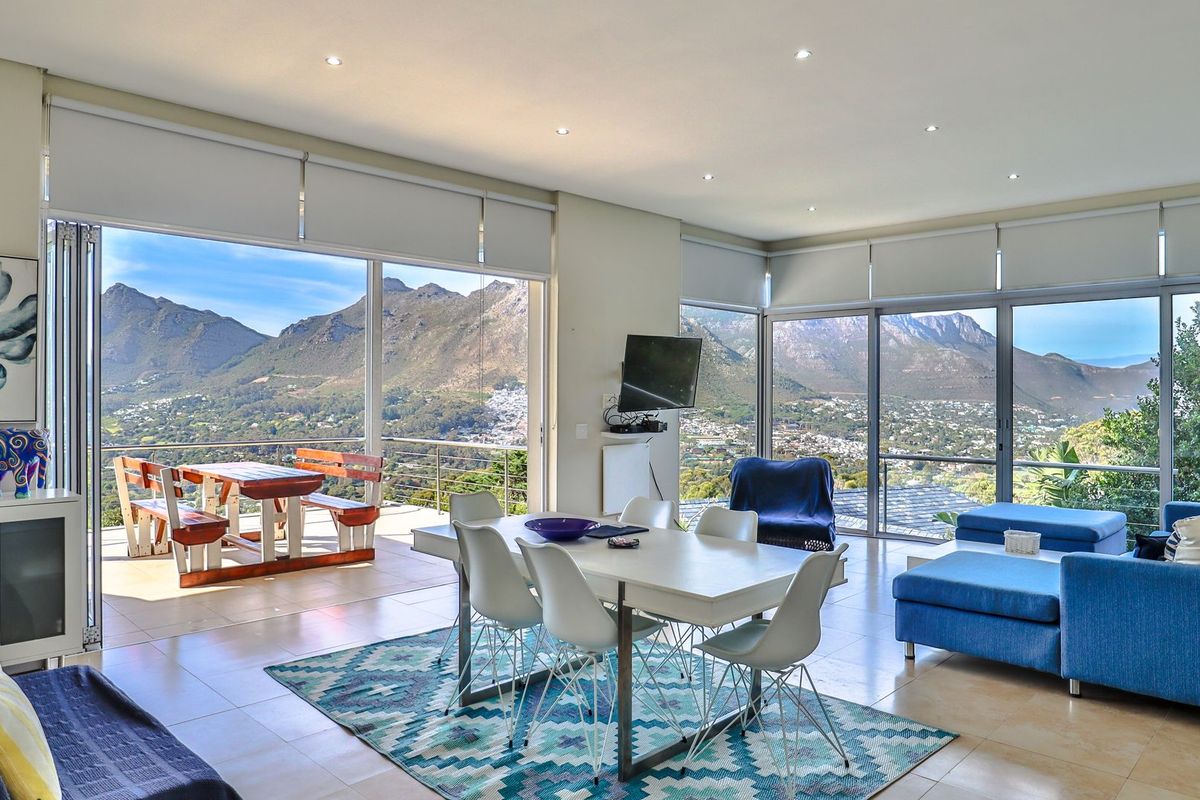 5 Bedr. Luxury Guest House with Separate 4 Bedr. House - Photo 4