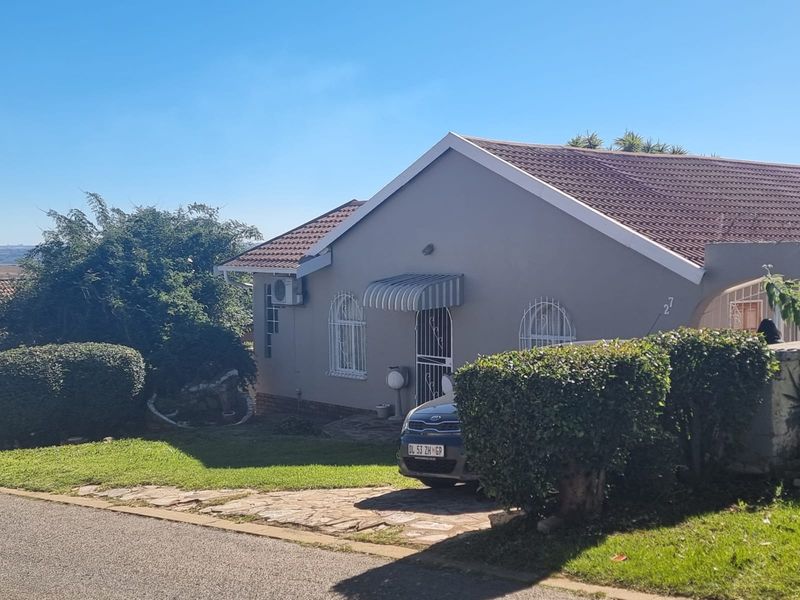 Spacious Four Bedroom two bathroom With Flatlet for Sale - Photo 9