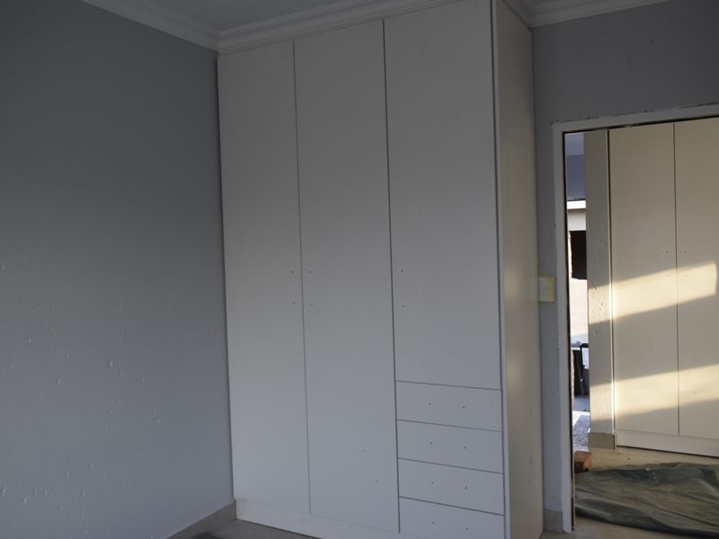 3 Bedrooms  home for sale in Helderwyk. - Photo 4