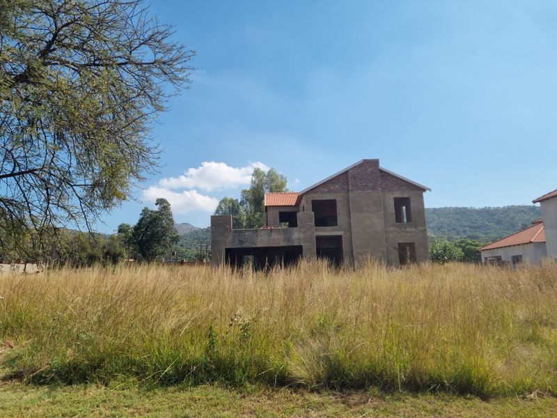 Buffelspoort Eco Estate Rustenburg  - Complete your dream house! - Photo 9