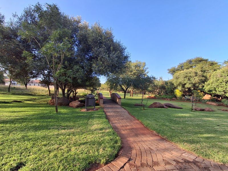 Buffelspoort Eco Estate Rustenburg  - Complete your dream house! - Photo 5
