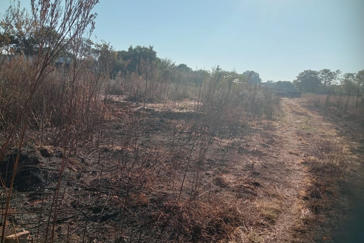 Prime ready to build Vacant land for sale. - Photo 4
