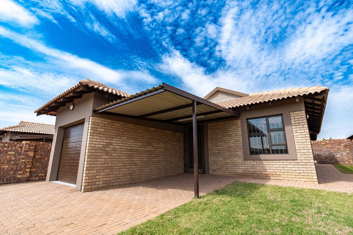 Perfect Starter Home for Modern Family Living - Photo 2