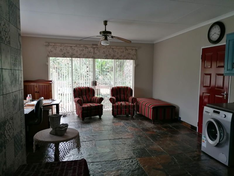 Semi-furnished 1 Bedroom cottage in Bergbron - Photo 4
