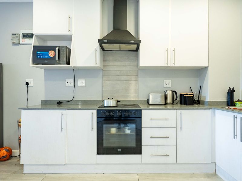 Bargain Buy Investment Apartment with Spectacular View - Photo 7