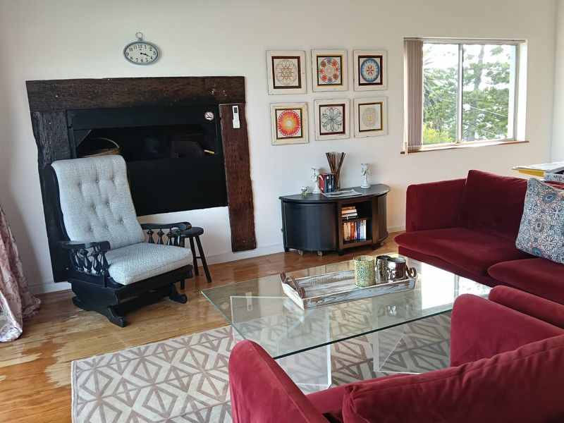 Stylish, two bedroomed, fully furnished house to let - Photo 10