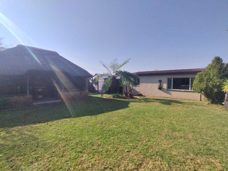 1 Bedroom Garden Cottage - Photo 2