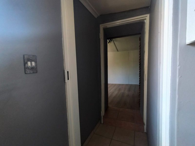 1 Bedroom Garden Cottage - Photo 10