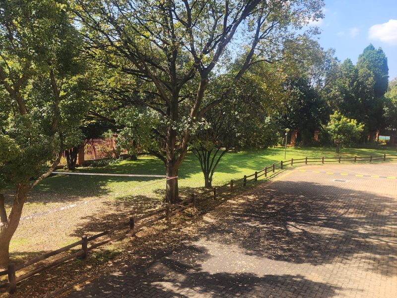 Investment Opportunity in Glenwoodpark, Lynnwood Glen - Photo 1