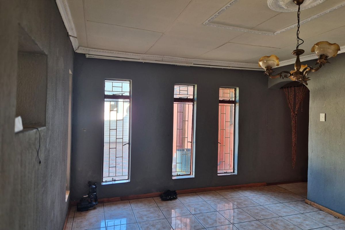 Exceptional Investment Opportunity in Flora Park - Photo 5