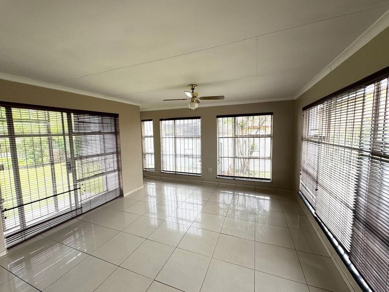 Three bedroom home plus one bedroom flat for sale in Secunda - Photo 10