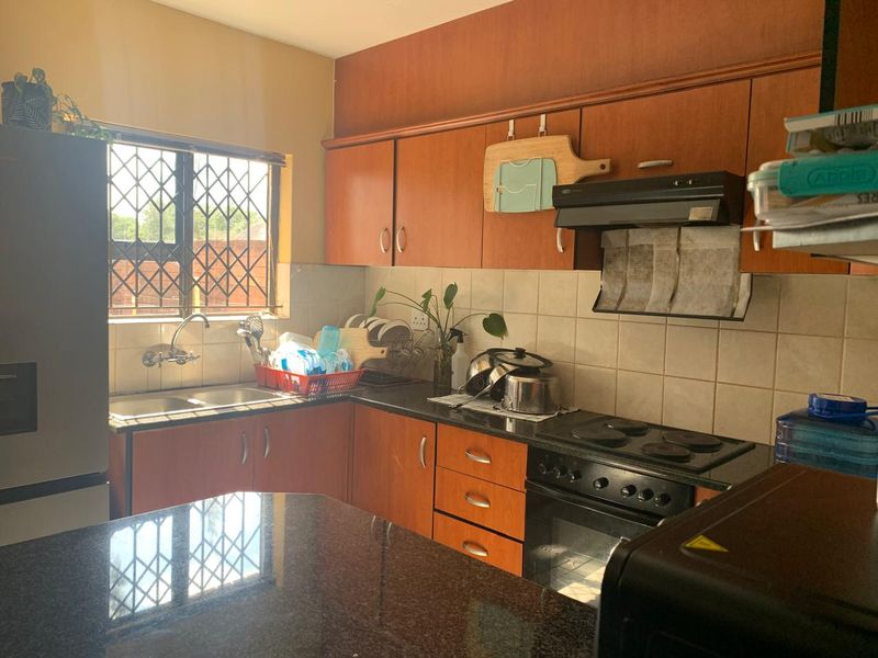 2 Bedroom Duplex to let in Wild en Weide - Photo 8