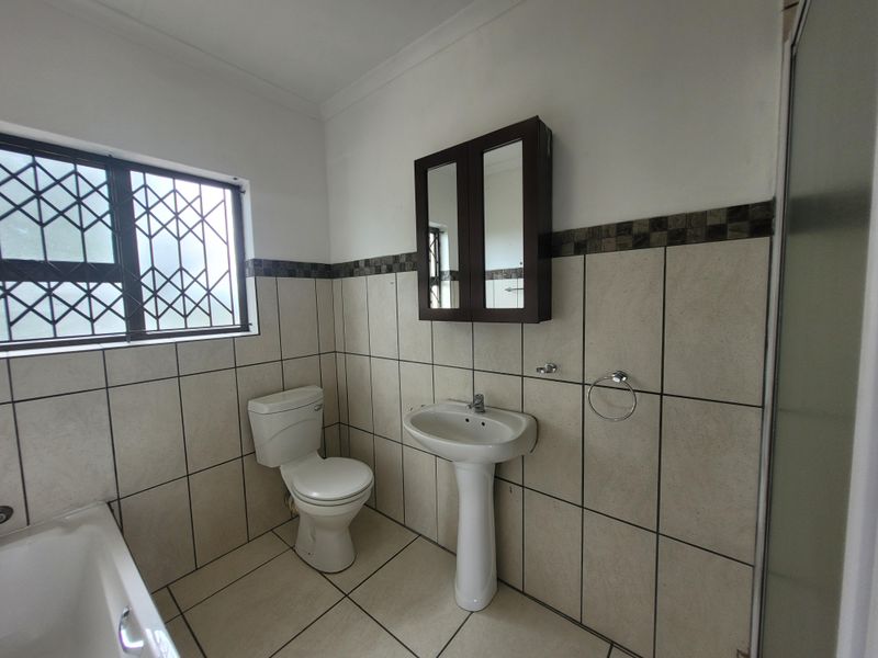 2 Bedroom Duplex to let in Wild en Weide - Photo 9