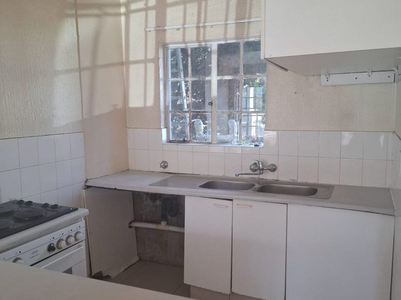 2 Bedroom Apartment For Sale in Horison - Photo 2