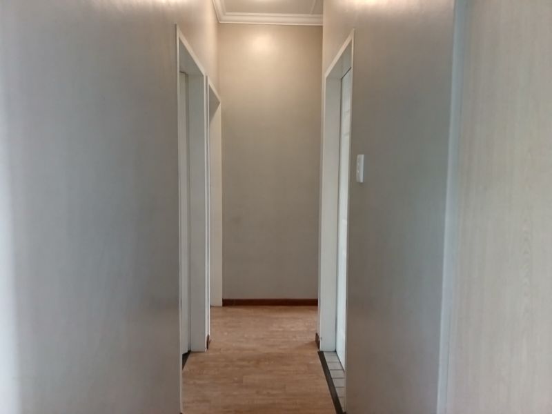 Immaculate Three Bedroom Family Home in Secure Lifestyle Complex - Photo 9