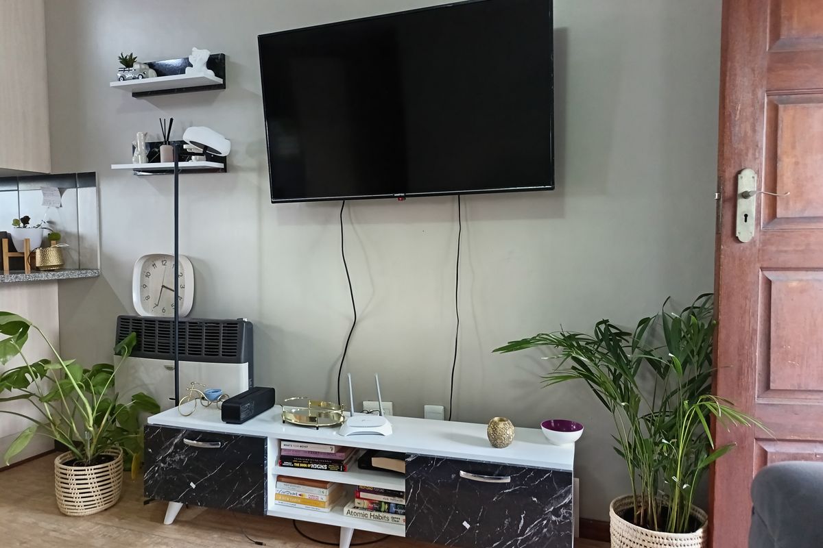 Immaculate Three Bedroom Family Home in Secure Lifestyle Complex - Photo 5