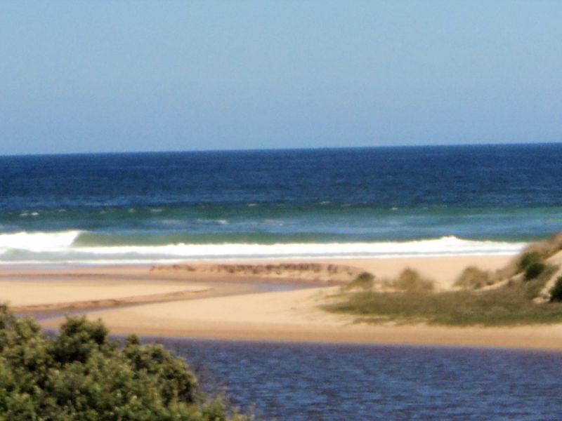 Coastal living at Its best – Stand with unspoiled ocean views - Photo 8