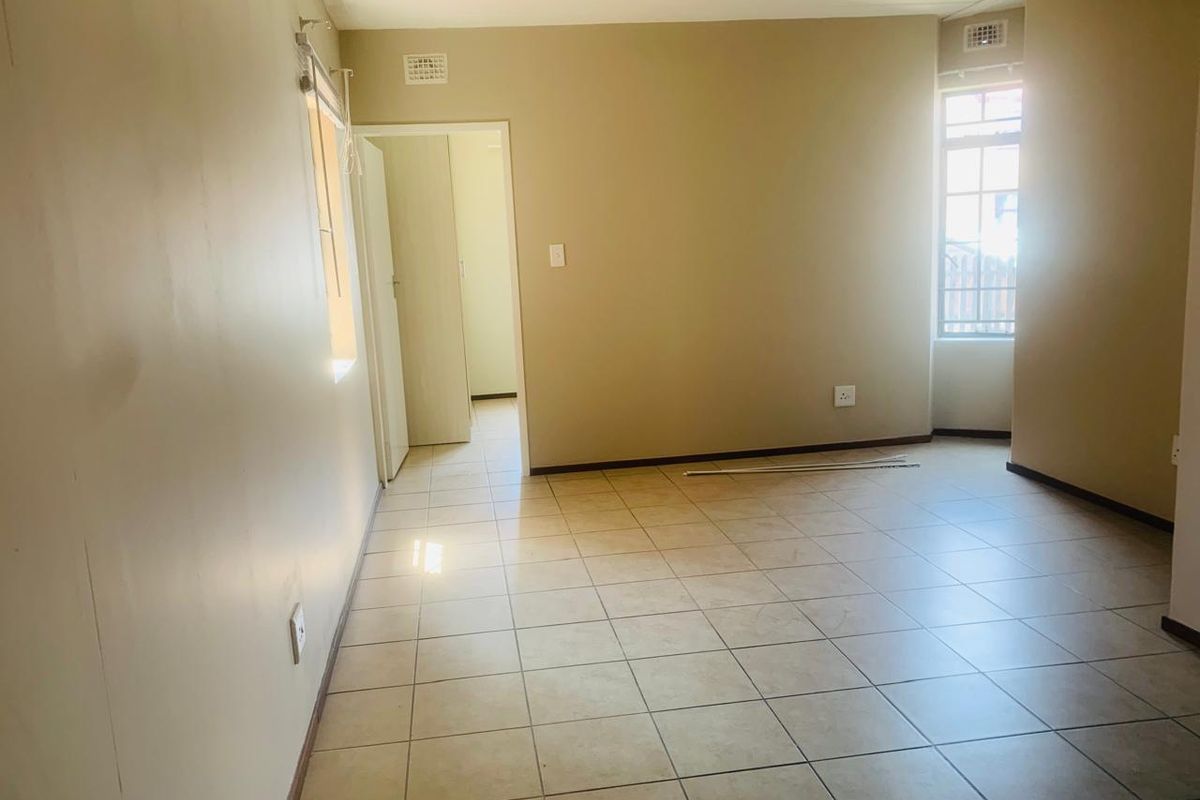 Prime Investment Opportunity – Modern Apartment in Erand Gardens! - Photo 4