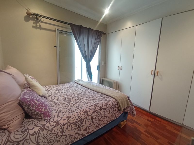 5 Bedroom House for Sale in Brixton, Johannesburg - Photo 6