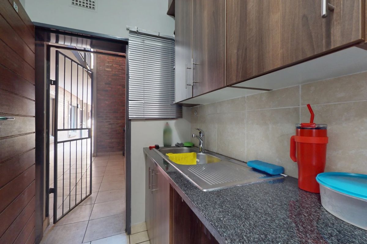 Unique 1 bedroom apartment at The Bult  North - Photo 3