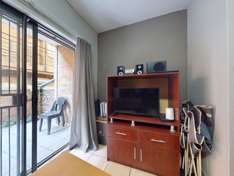 Unique 1 bedroom apartment at The Bult  North - Photo 8