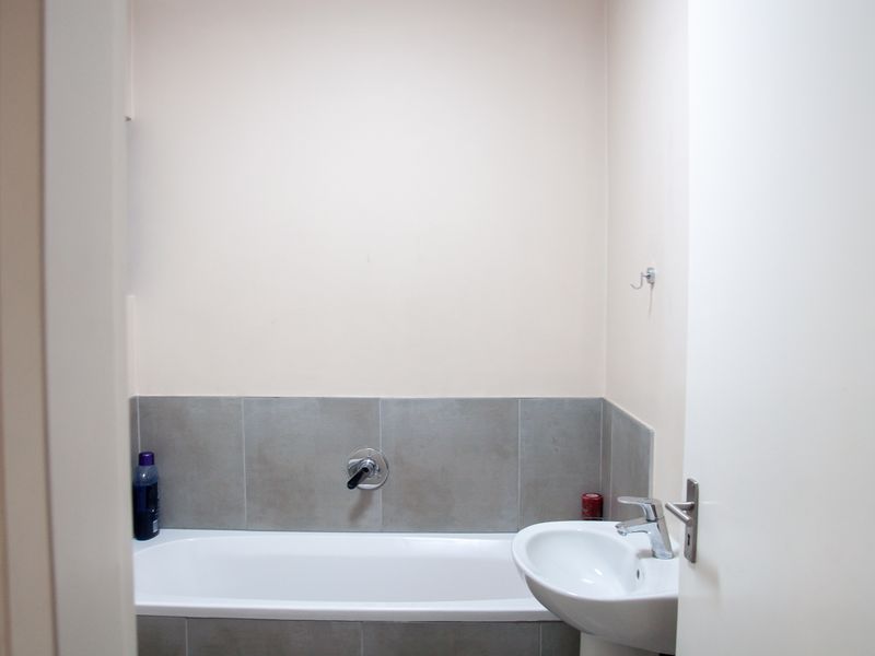 Looking for luxury and convenience? - Photo 10