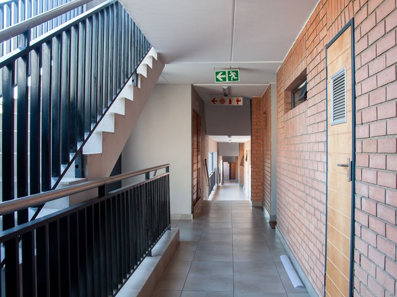 Looking for luxury and convenience? - Photo 3