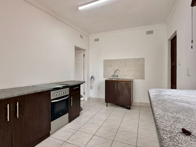 1 Bedroom Flatlet in Tinley Manor - Photo 4