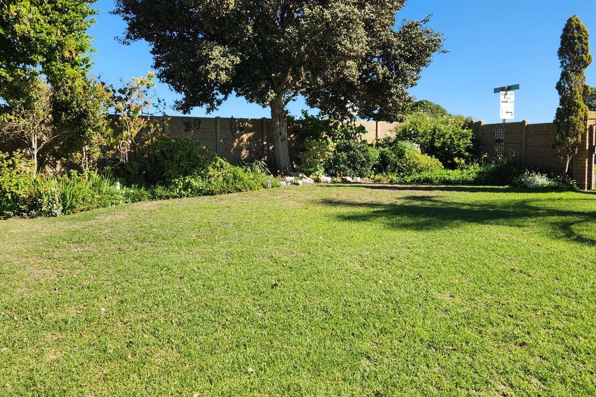 Immaculate Family Home with Space, Style & Security - Photo 4