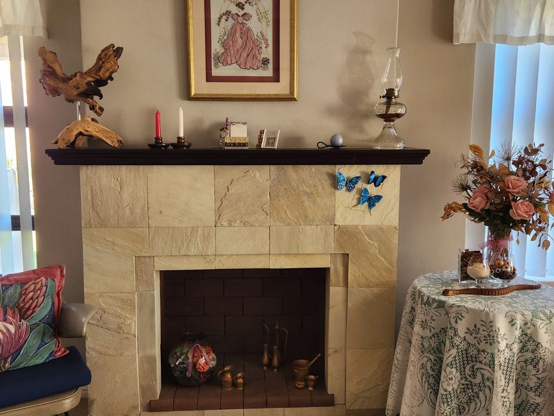 Immaculate Family Home with Space, Style & Security - Photo 9