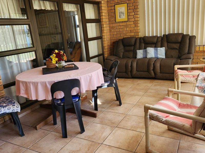 Immaculate Family Home with Space, Style & Security - Photo 7