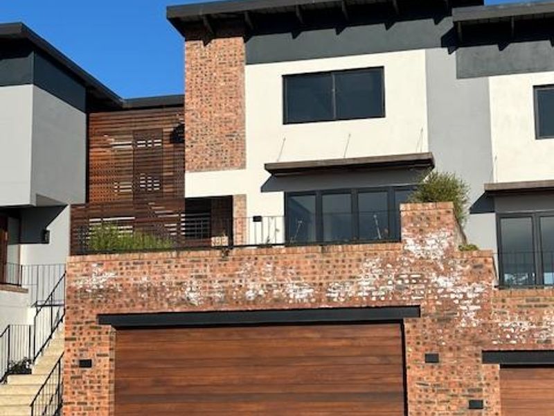 Affordable Upmarket 2 & 3 Bedroom Units in an established gated Estate - Photo 6