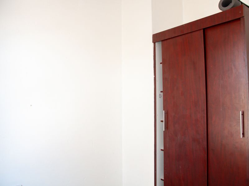 Attractive First Floor Apartment in Windmills Complex - Photo 9