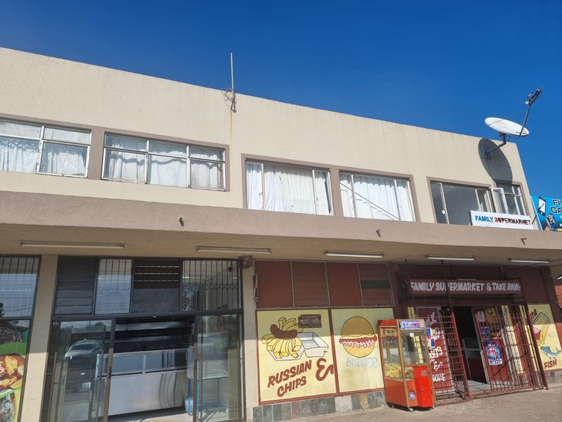 New renovated two Bedroom Apartment to Let. - Photo 5