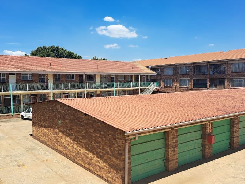 2 Bedroom ground floor - Photo 8