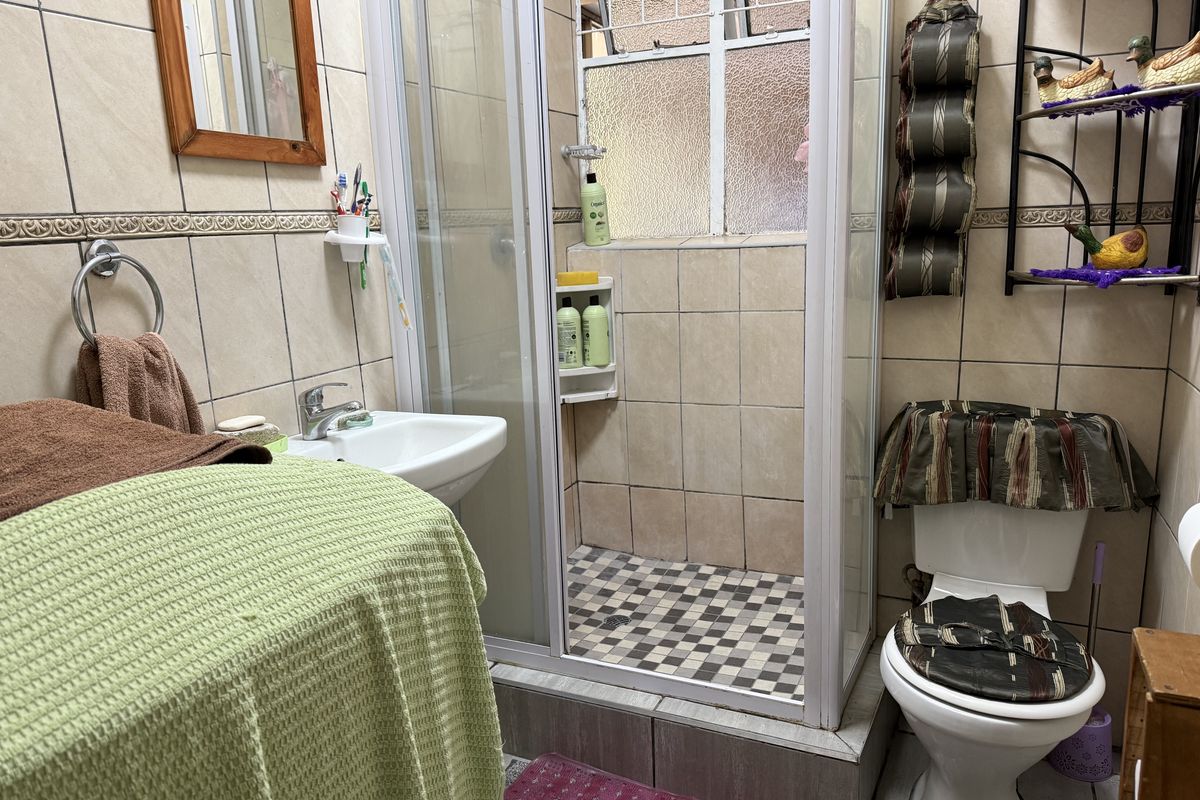 2 Bedroom ground floor - Photo 5