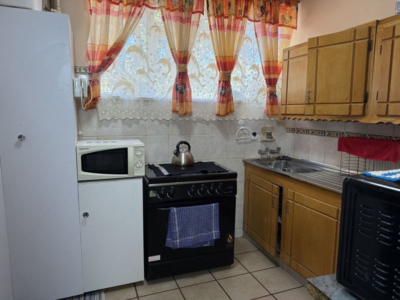 2 Bedroom ground floor - Photo 2