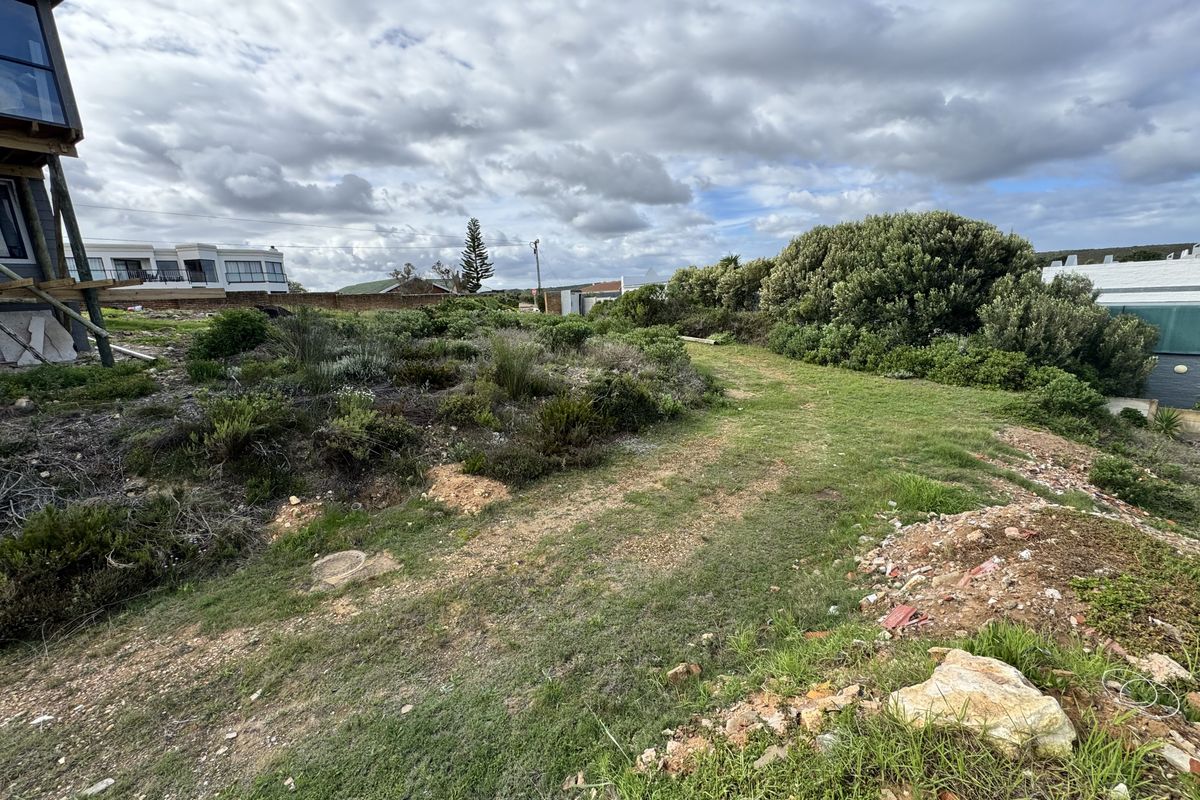 Prime Erf for Sale in Stilbaai West – Breathtaking Ocean & River Views! - Photo 4